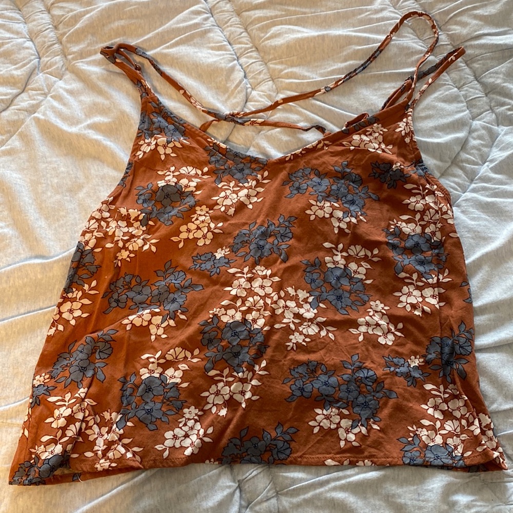 Floral cami crop top